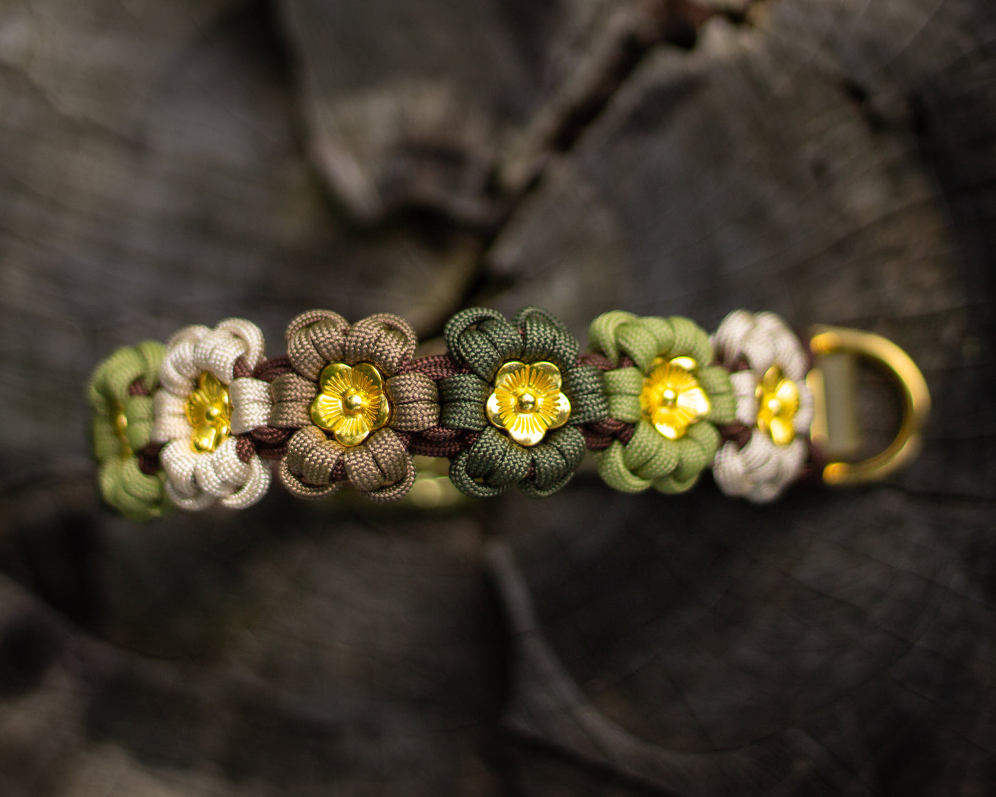 Blomhalsband - Mossy Grove