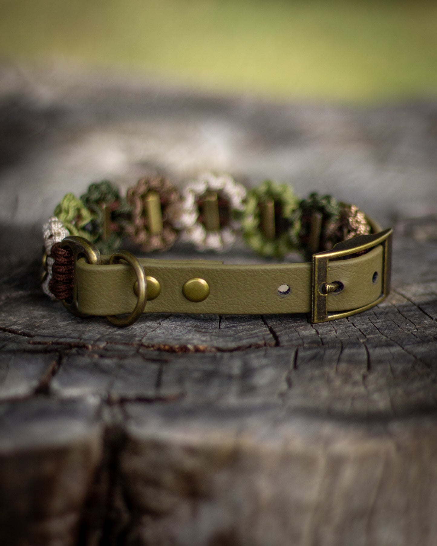 Blomhalsband - Mossy Grove