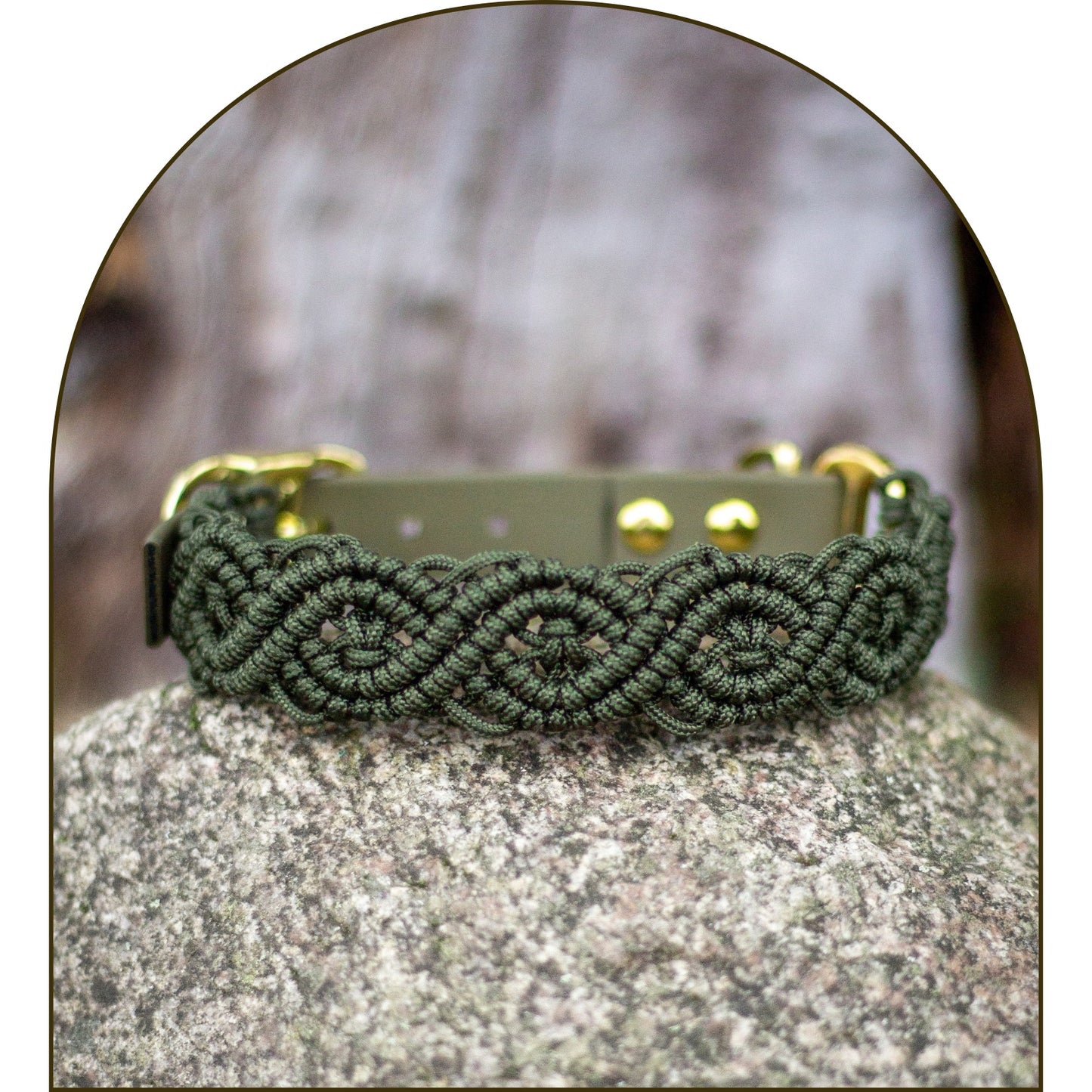 Dubbelflätat halsband - Olive