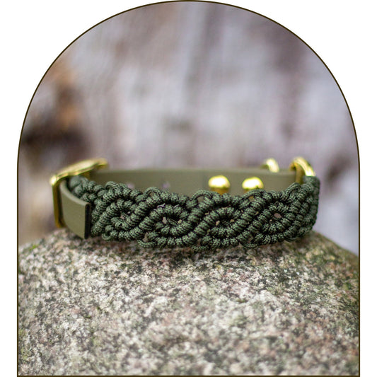 Dubbelflätat halsband - Olive