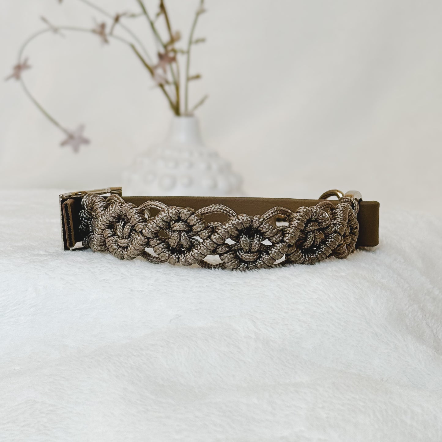 Collar - Beige