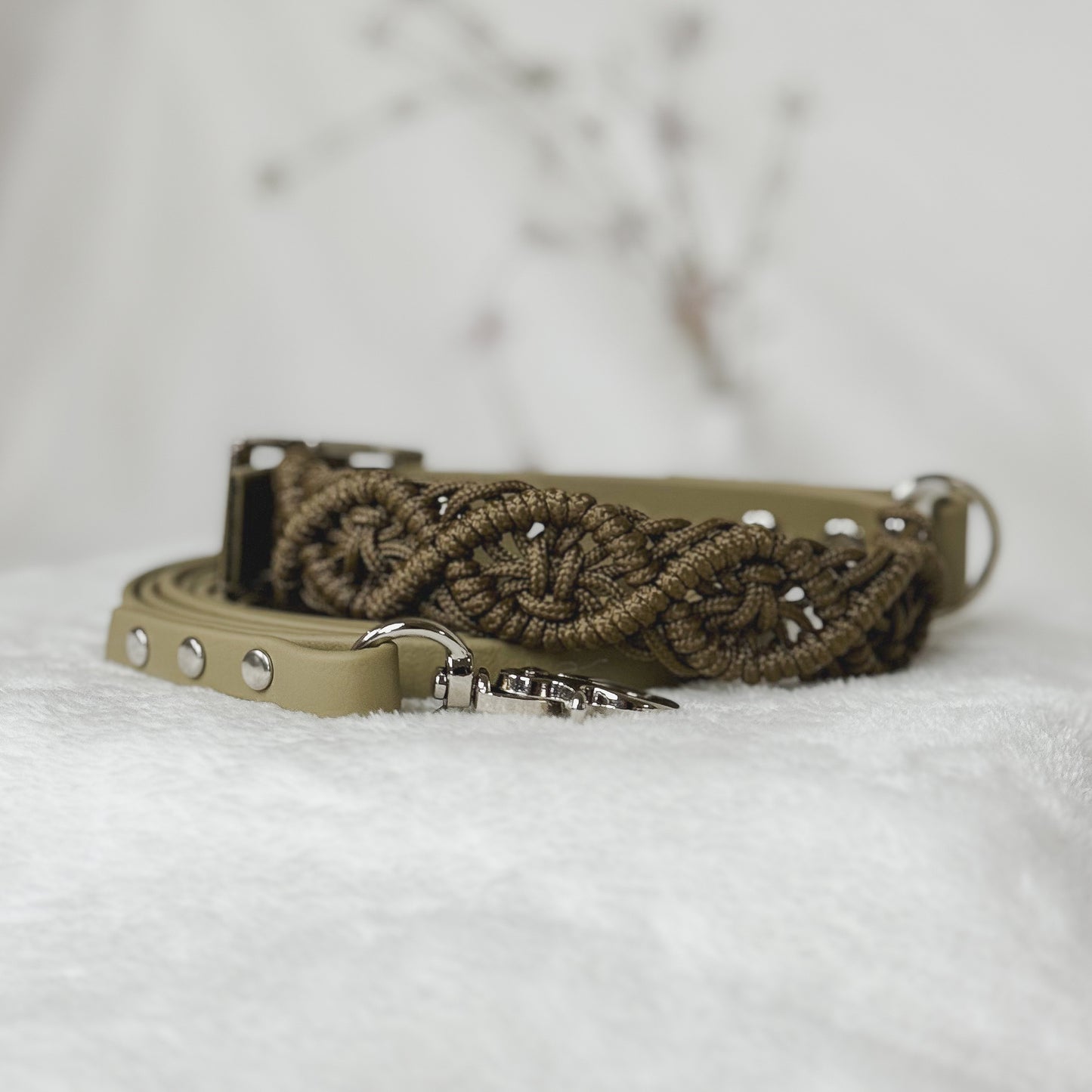 Necklace - Taupe