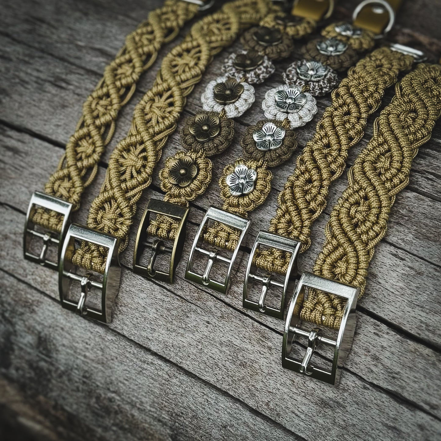 Halsband - Light Gold