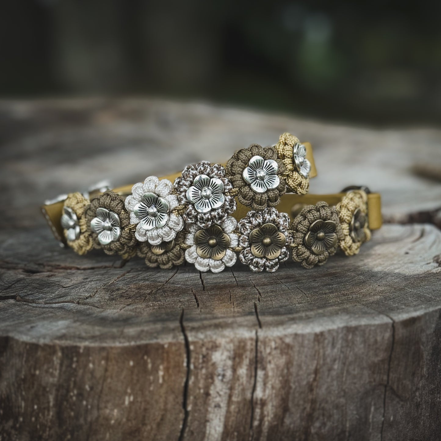 Halsband - Light Gold