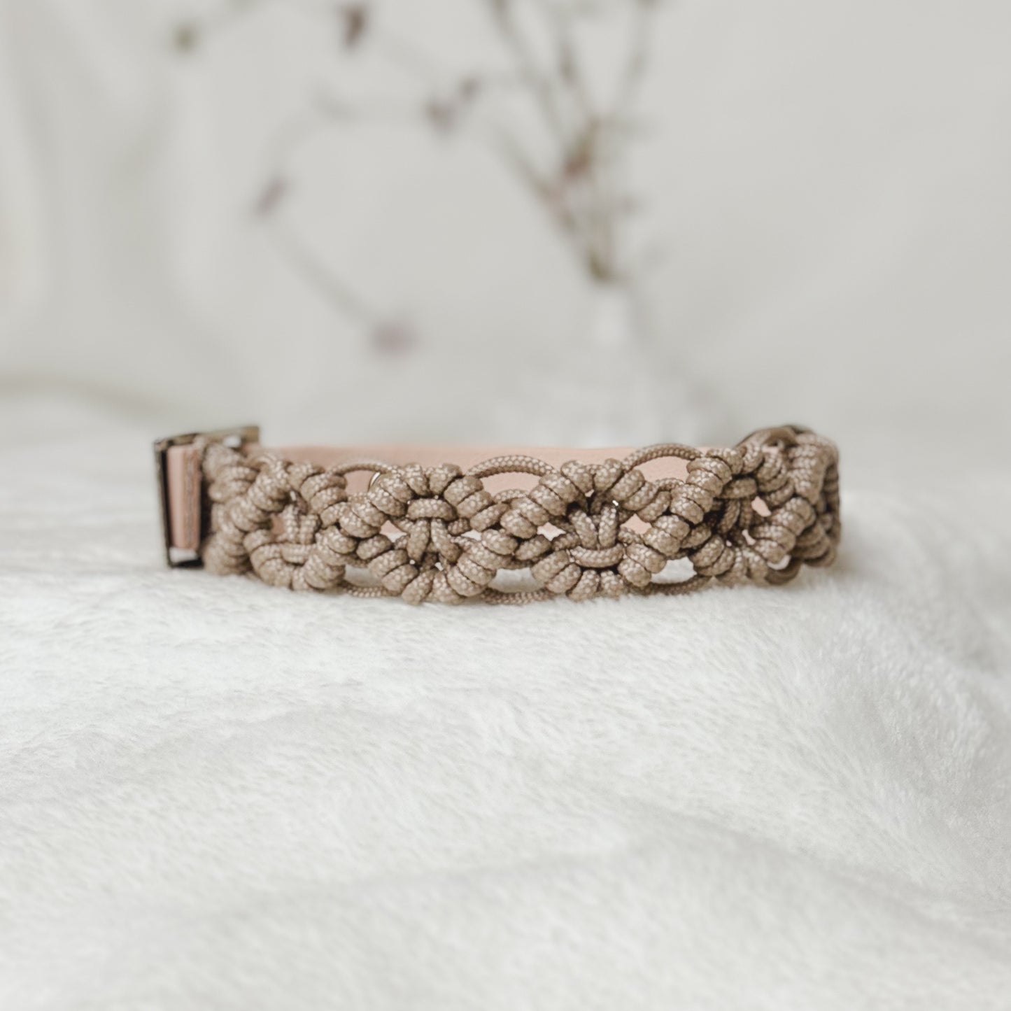 Collar - Beige